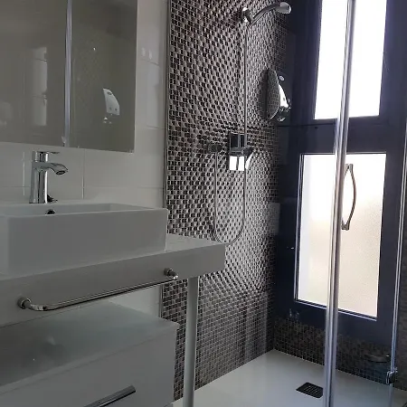 Sea Senses Punta Prima Pp050 تورّيفيِخا